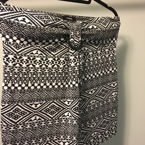 Strapless Printed Top - Picture 2 of 5